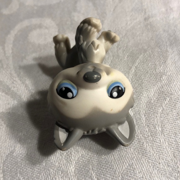 Littlest Pet Shop #69 Husky Dog LPS - Picture 9 of 16